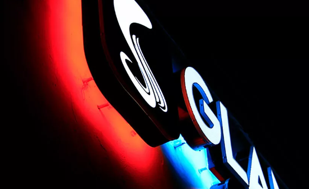 Double-sided luminous channel letter signage – No Acrylic Base