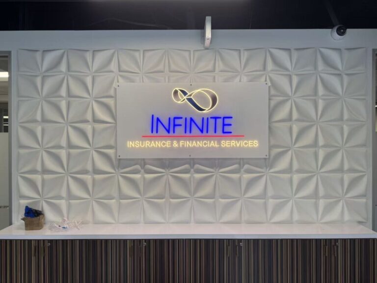 Infinite – Neon Sign